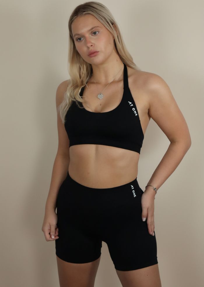 Lift shorts & Bra black front w
