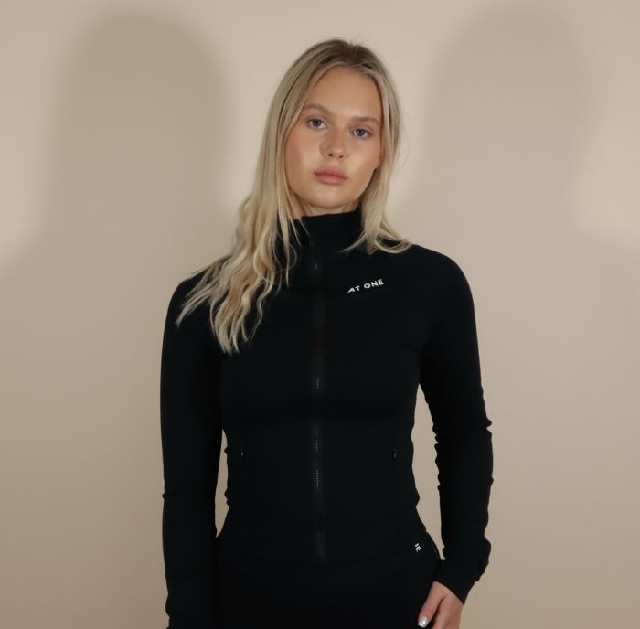 Studio Jacket black front close
